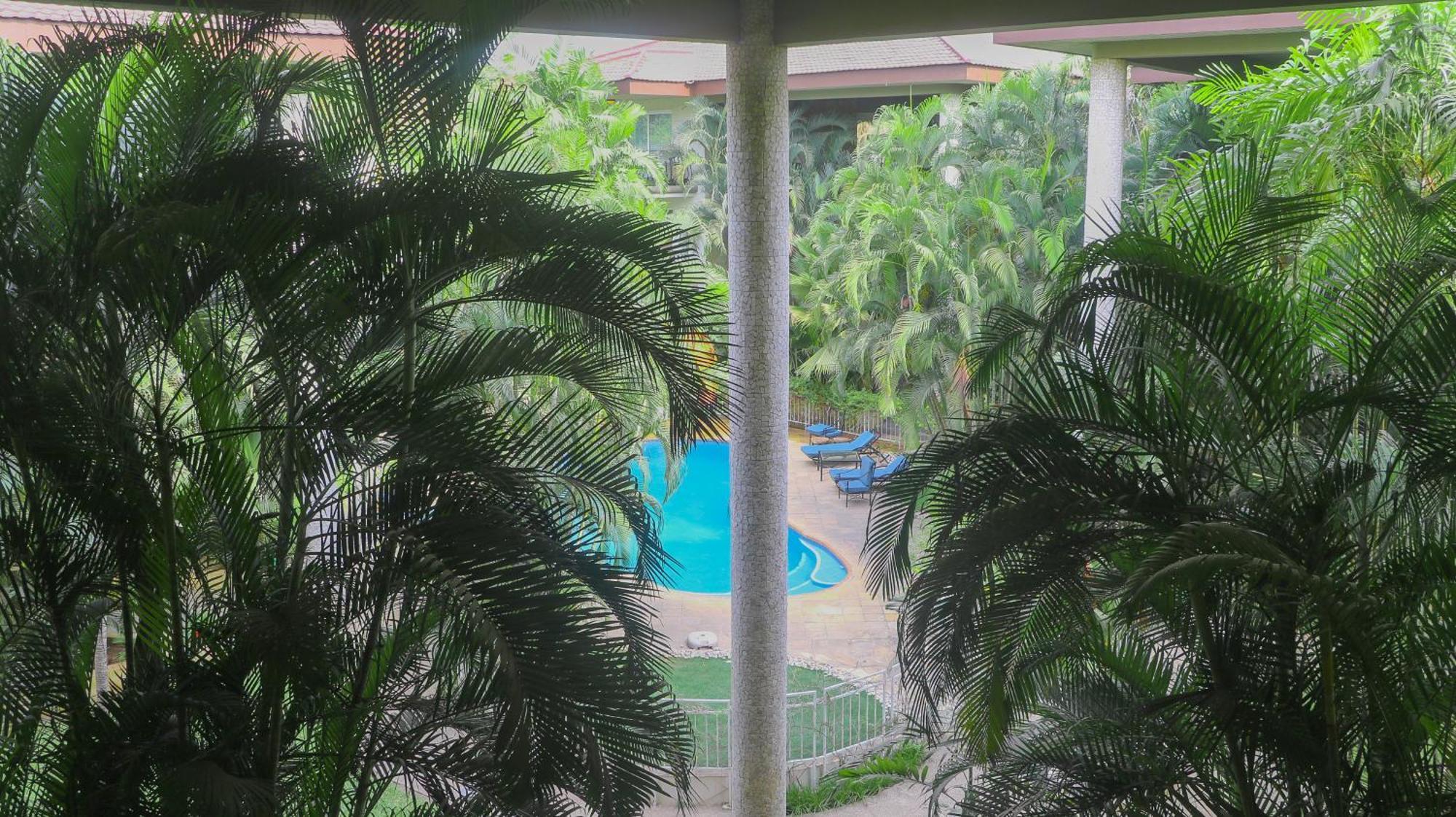 Palm Court Apartment Akkra Exterior foto